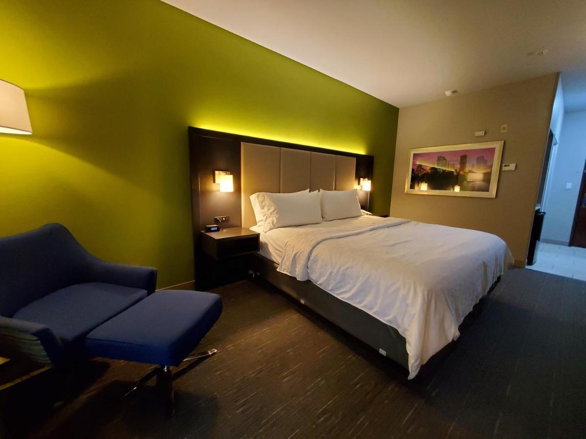 Holiday Inn Express Pearland By Ihg Zewnętrze zdjęcie