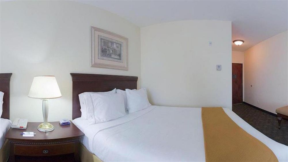 Holiday Inn Express Pearland By Ihg Zewnętrze zdjęcie